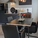 住宿加早餐酒店 Appart-hotel Reb_art